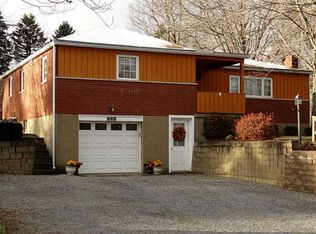 345 Overbrook Rd, Valencia, PA 16059