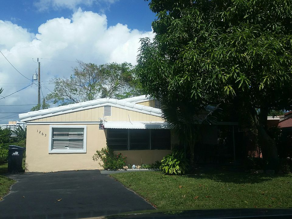 1st image of 1263 NE 180th St