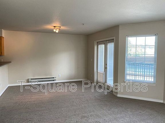 4th image of 9525 NE 180th St APT 200