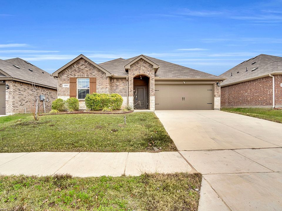 1st image of 1207 Knoll Dr