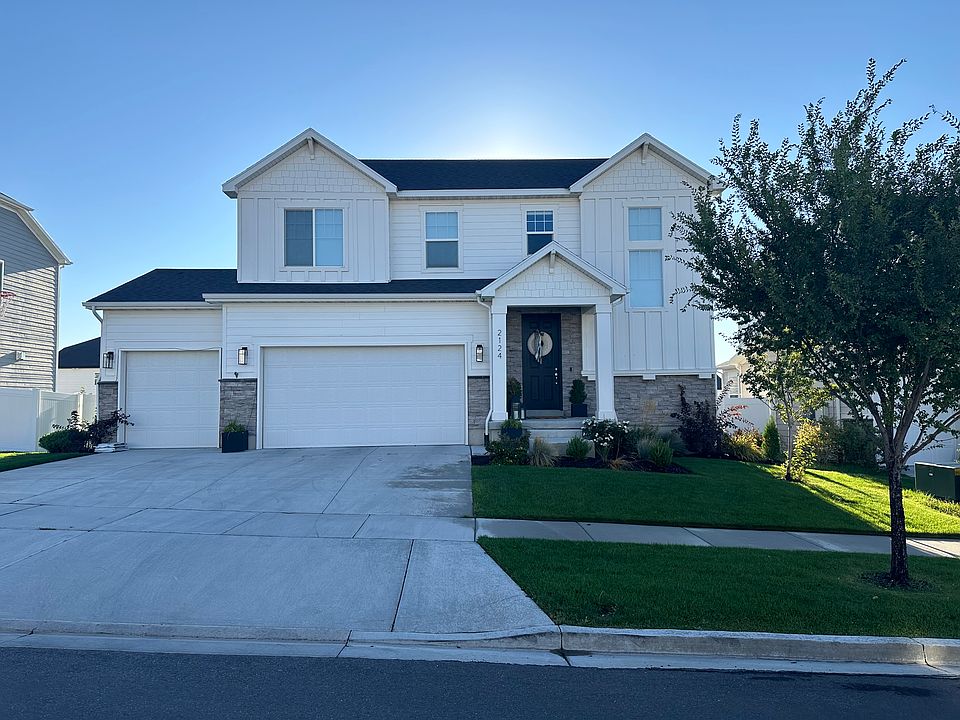 1st image of 2124 N Elderberry Dr