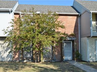1908 Back Bay Dr, Galveston, TX 77551