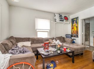 927 S Division St, Ann Arbor, MI 48104