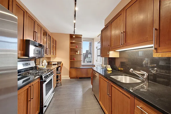 Sold by Corcoran | media 26