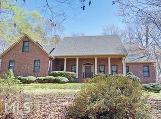 80 Walton Creek Dr, Toccoa, GA 30577
