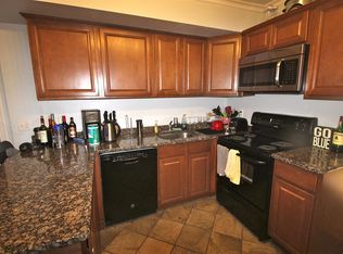 500 Packard St APT 2, Ann Arbor, MI 48104