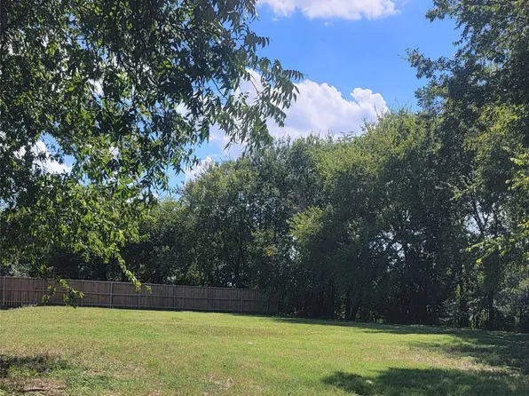 5518 Nomas St, Dallas, TX 75212