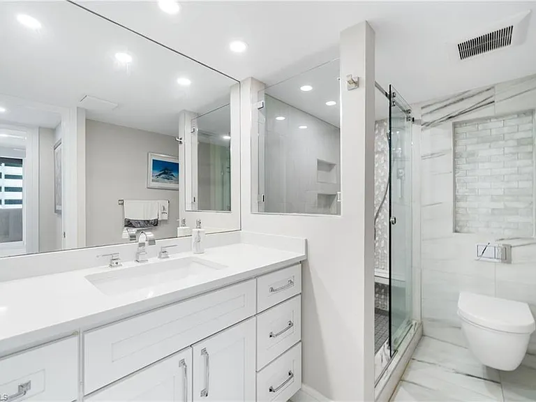 4001 Gulf Shore Blvd N #702 — Photo 29