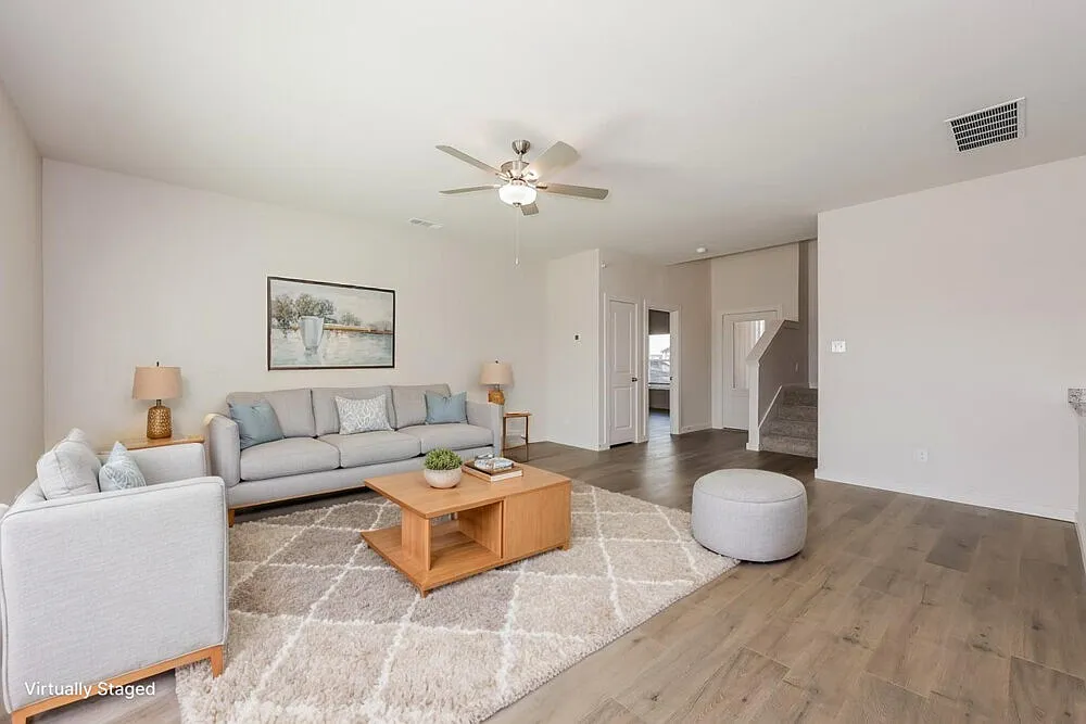 4 bed, 2.5 bath, 2173 sqft, $2,445 — Photo 4