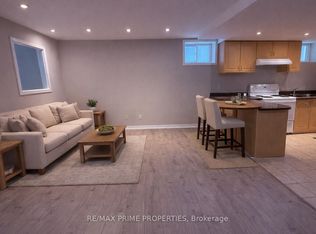 168 Highbourne Rd #BASEMENT, Toronto, ON M5P2J7