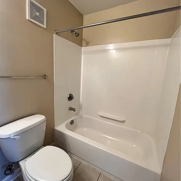 1725 Harvey Mitchell Pkwy S #1923 — Photo 5