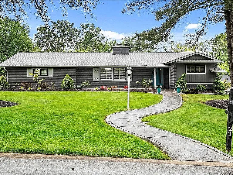21 Haven View Dr — Photo 1