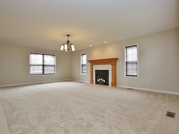 4th image of 6206 Flagstone Dr