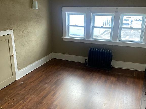 5th image of 235 Wabash Ave Floor 1