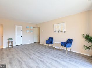 19301 Club House Rd APT 302, Gaithersburg, MD