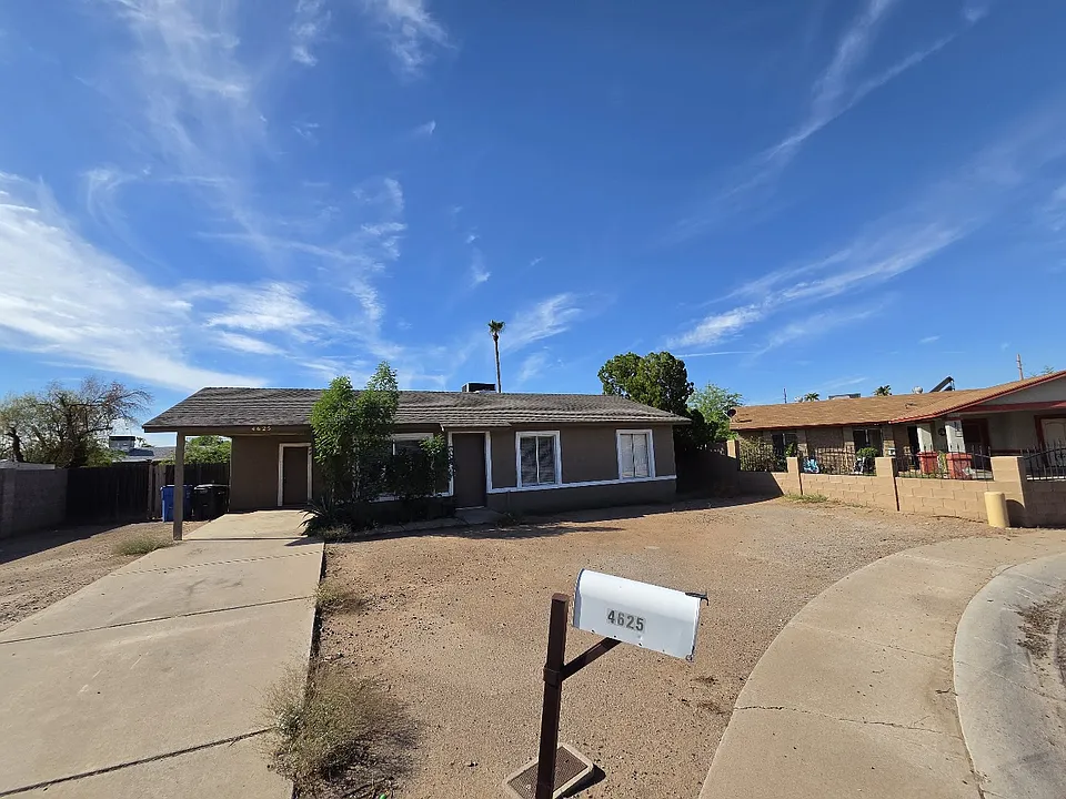 4625 W Wilshire Dr