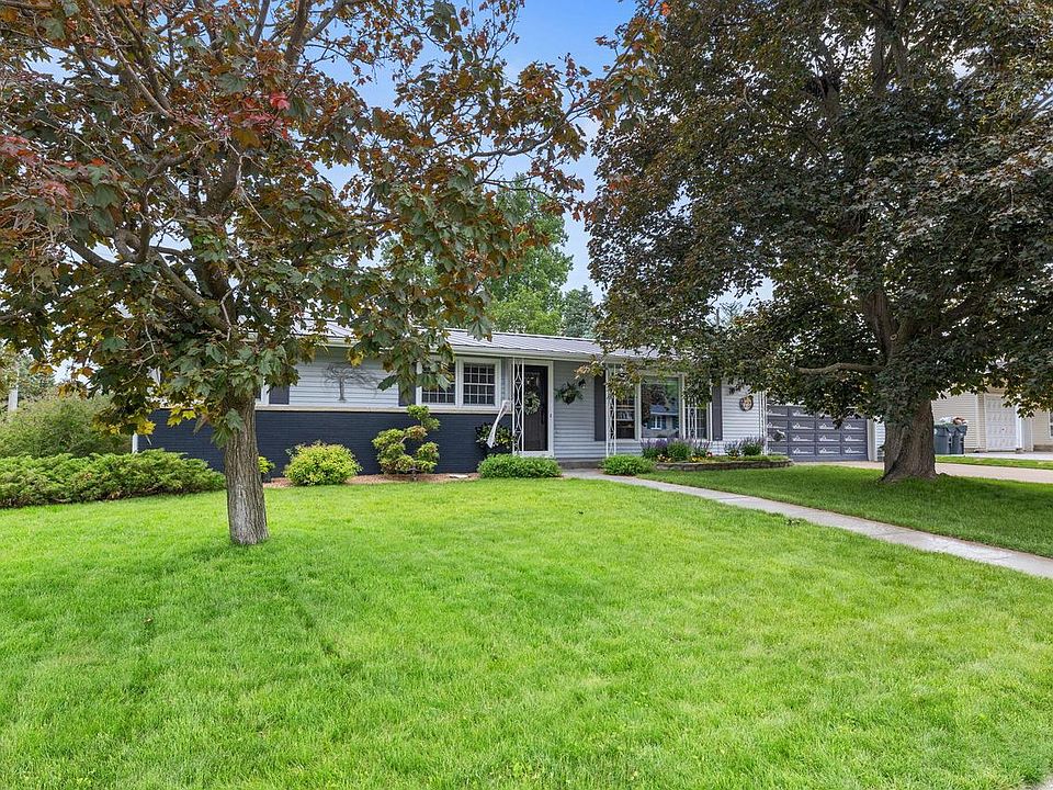 1st image of 3003 Lincoln AVENUE