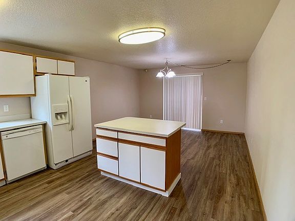 5th image of 8104 NE 144th Ave