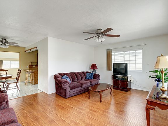 2nd image of 9512 Farmington Dr