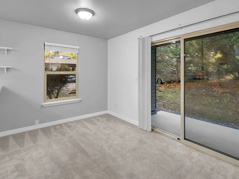 9805 Avondale Rd NE #W159 — Photo 10
