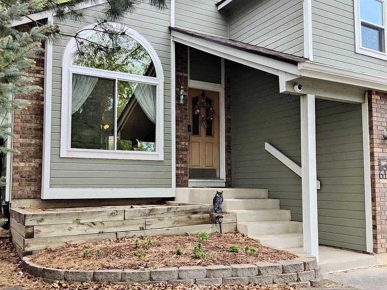 6110 Whirlwind Dr — Photo 2