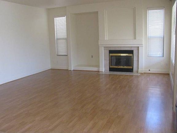 4th image of 3975 S Sage Dr