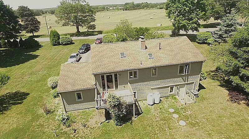 2nd image of 336 Indian Corner Rd