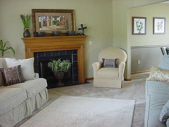 2nd image of 13111 N Knollton Ct