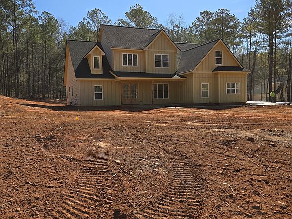 2nd image of 158 Rivers Edge Dr