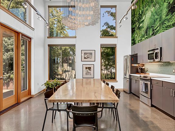 2nd image of 2041 NW 57th St #2dd113dd7