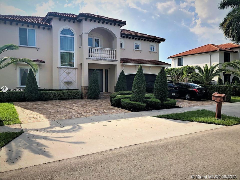 Nw Th Ct Miami Lakes Fl Mls A Zillow