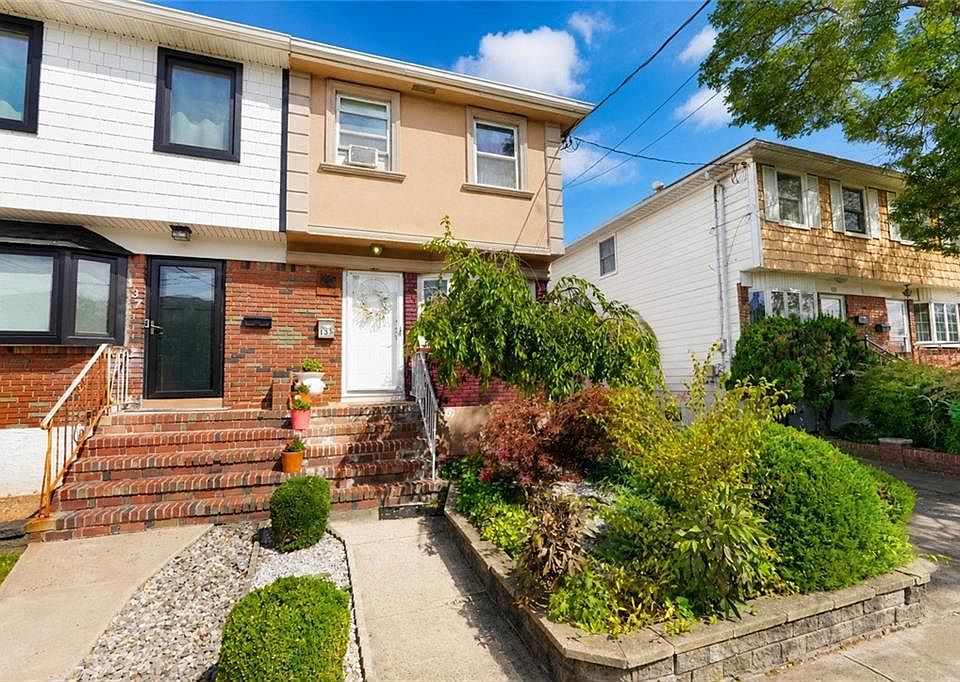 1st image of 135 Reid Ave