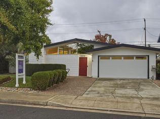 1075 Rembrandt Dr, Sunnyvale, CA 94087