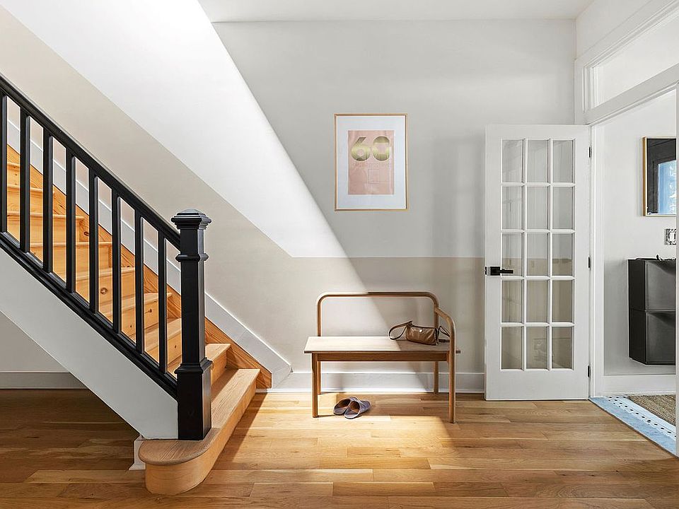 1st image of 190 Moffat St #2FAM