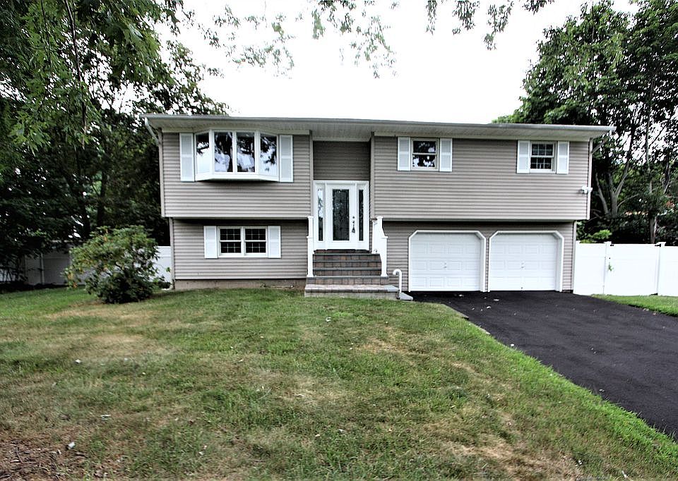 1st image of 103 Greene Ave