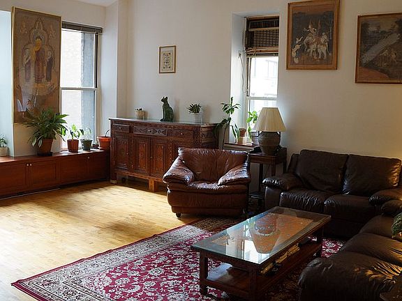 2nd image of 4 W 16th St APT 6B
