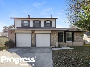 7215 Enchanted Flame St, San Antonio, TX 78250