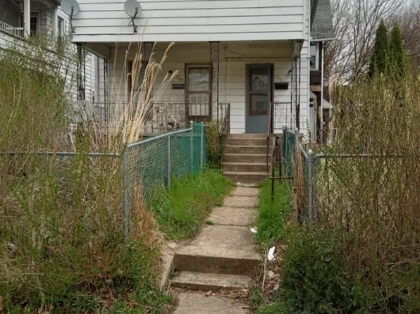 829-31 Ash St, Erie, PA 16503