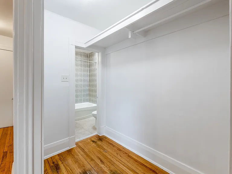 1 Homewood Ave — Photo 26