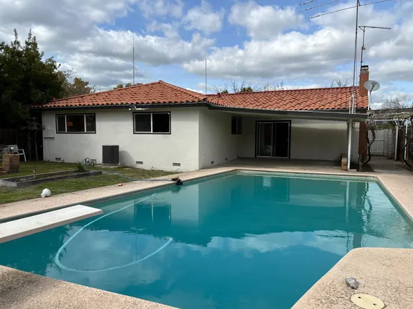 1259 E San Jose Ave, Fresno, CA 93710