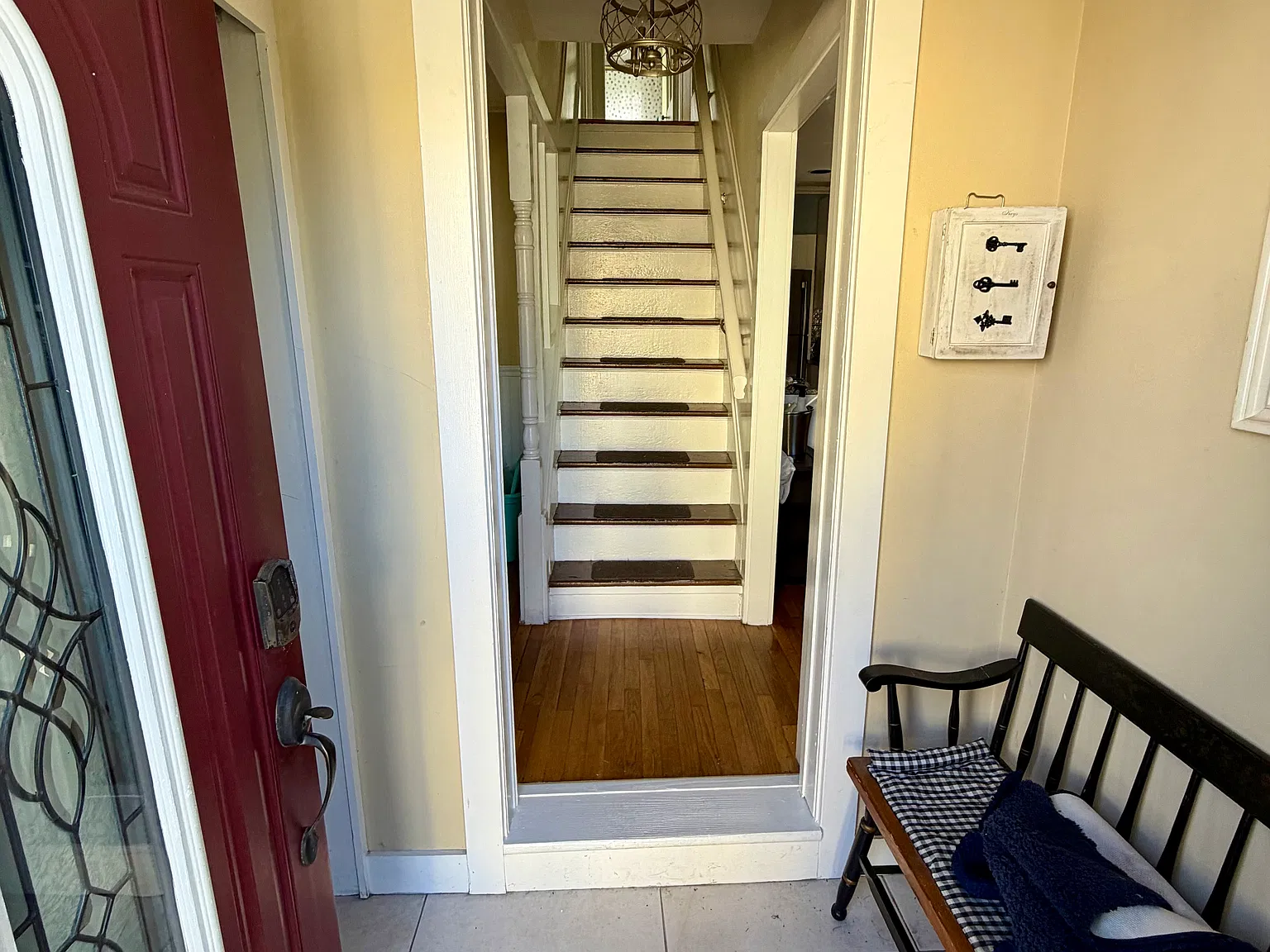 3 bed, 1.5 bath, 1304 sqft, $3,500 — Photo 4