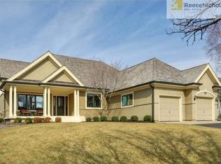16960 E Heather Ln, Village Of Loch Lloyd, MO 64012