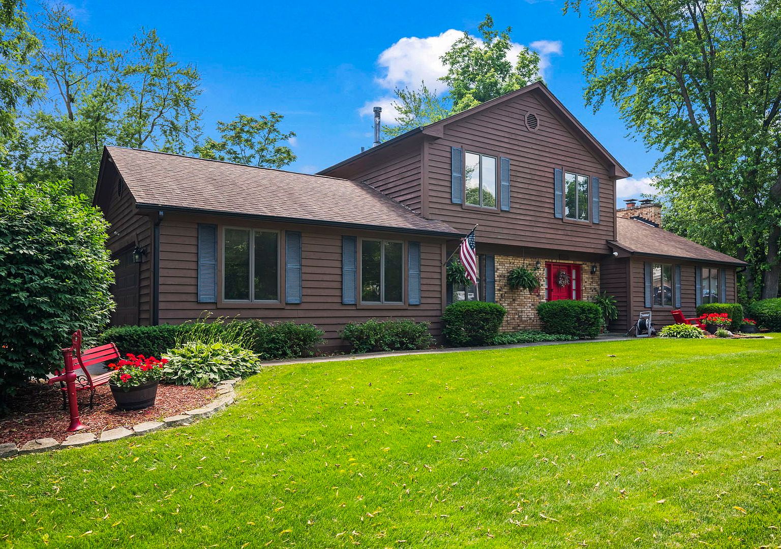 23880 N Overhill Dr, Lake Zurich, IL 60047 | Zillow