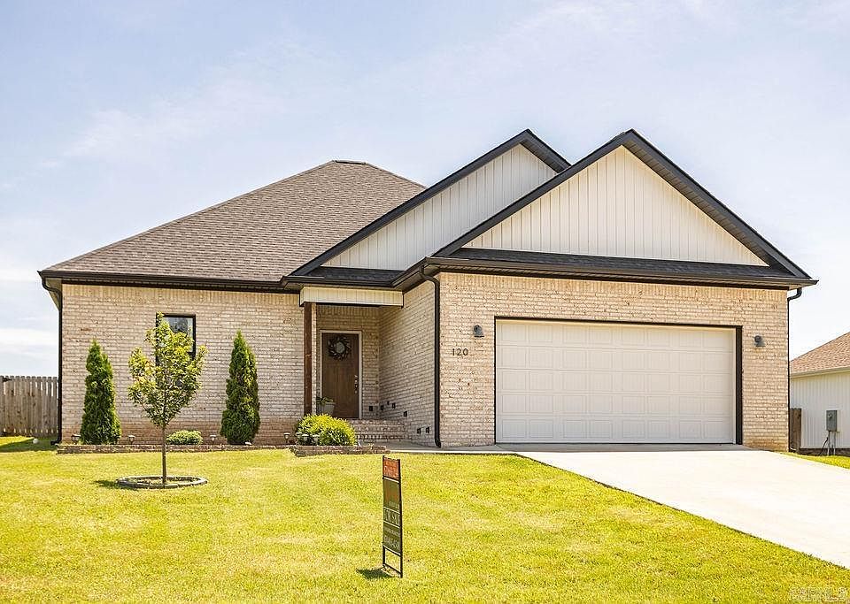 1st image of 120 Sarah Grace Dr