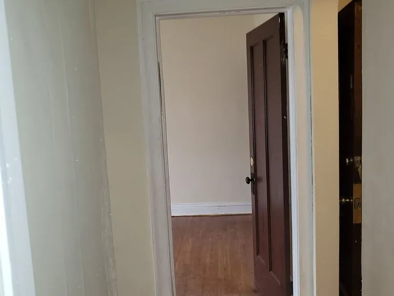 6315 S California Ave — Photo 50