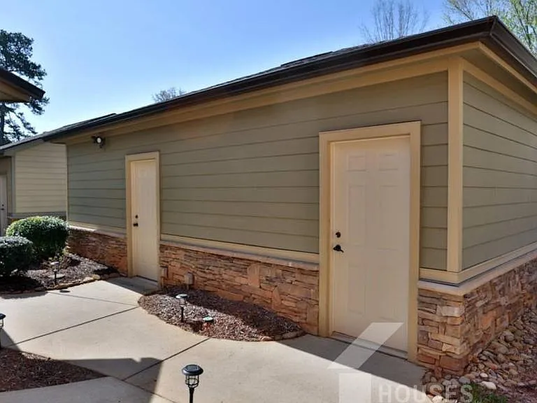323 Blue Water Way — Photo 21