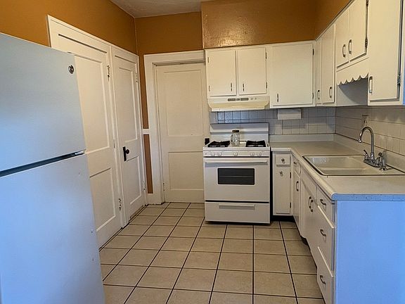 5th image of 1509 16th Ave #1