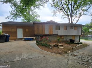 6690 Lawson Cir, Gainesville, GA 30506