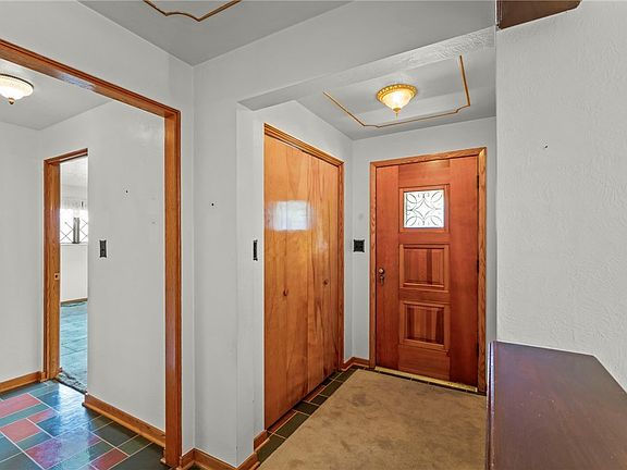 3rd image of 1210 1st St