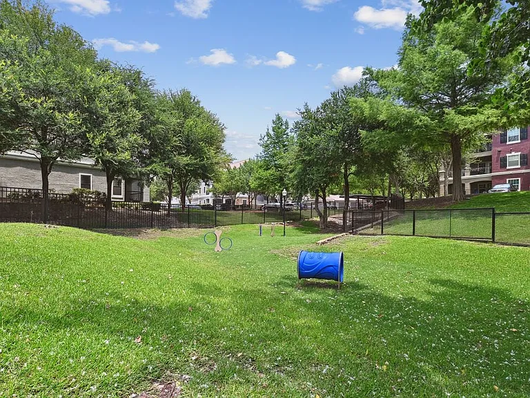WAG pet park